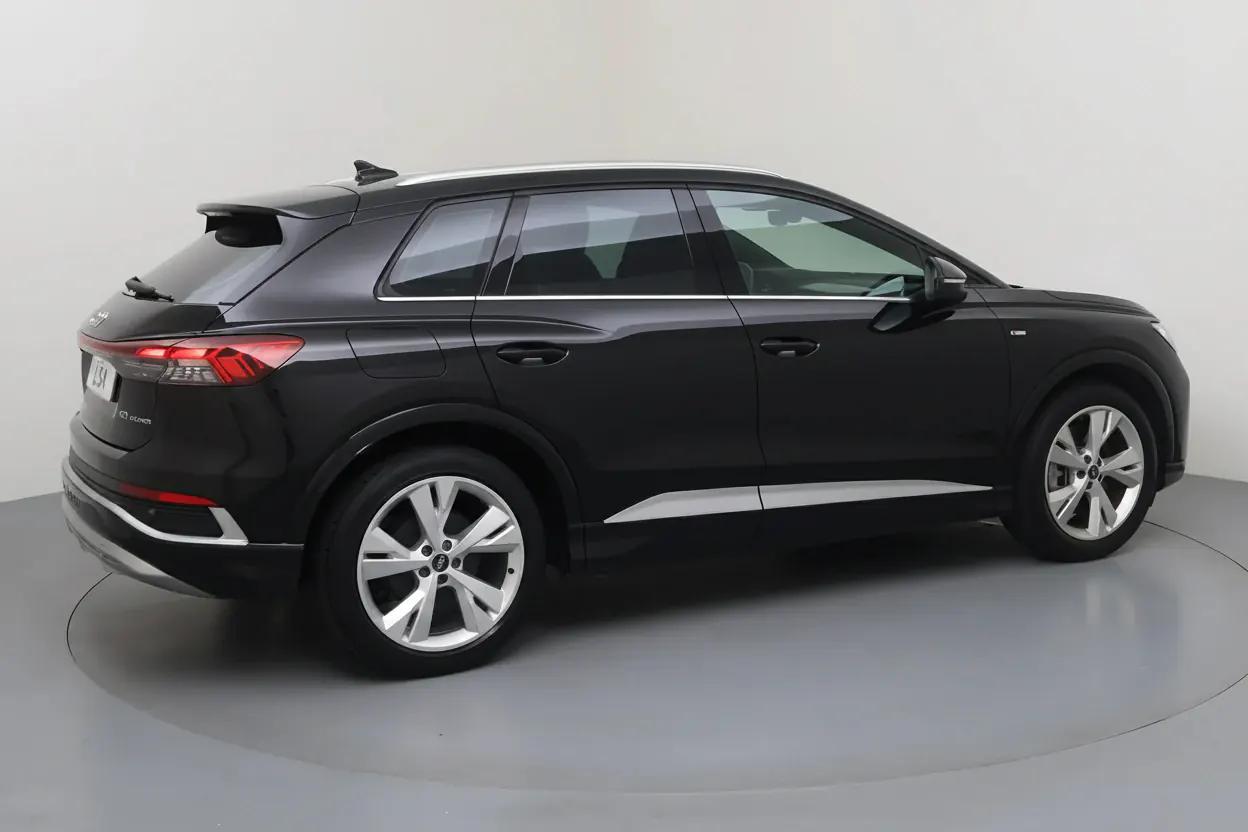 Audi Q4 e-tron Nice vue 3 Audi Q4 e-tron en leasing sans apport à Nice — vue 3