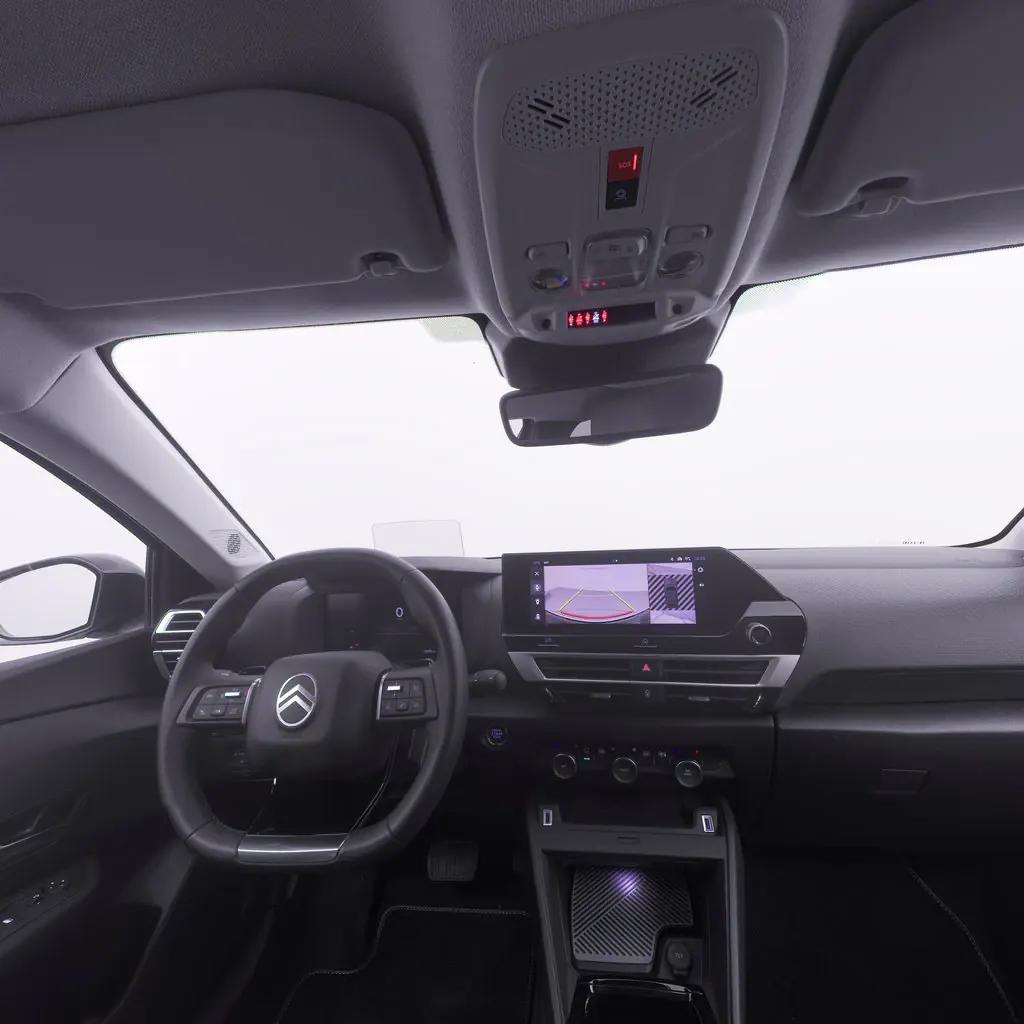 Citroën C4 Nice vue 5 Citroën C4 en leasing sans apport à Nice — vue 5