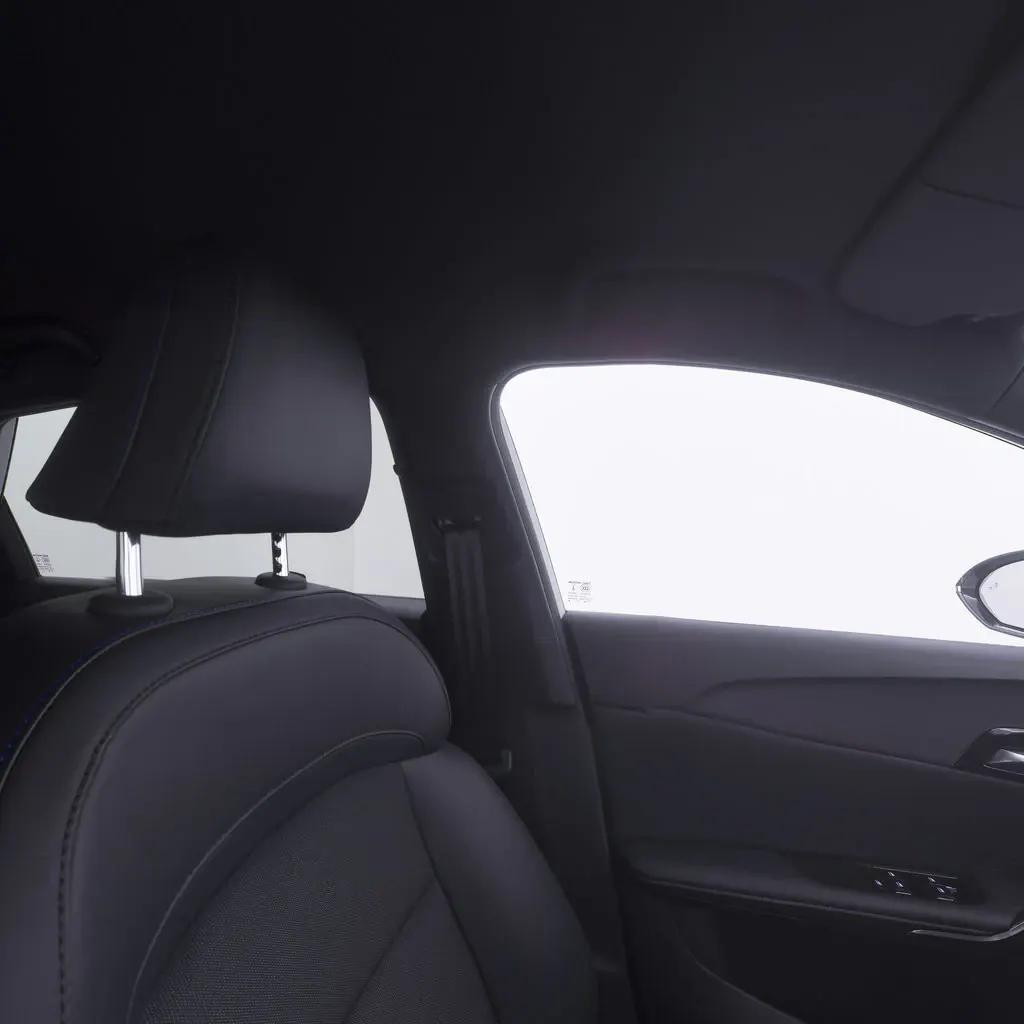 MG 4 Electric Nice vue 4 MG 4 Electric en leasing sans apport à Nice — vue 4